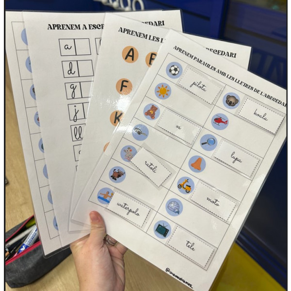 Aprenem a escriure l’abecedari