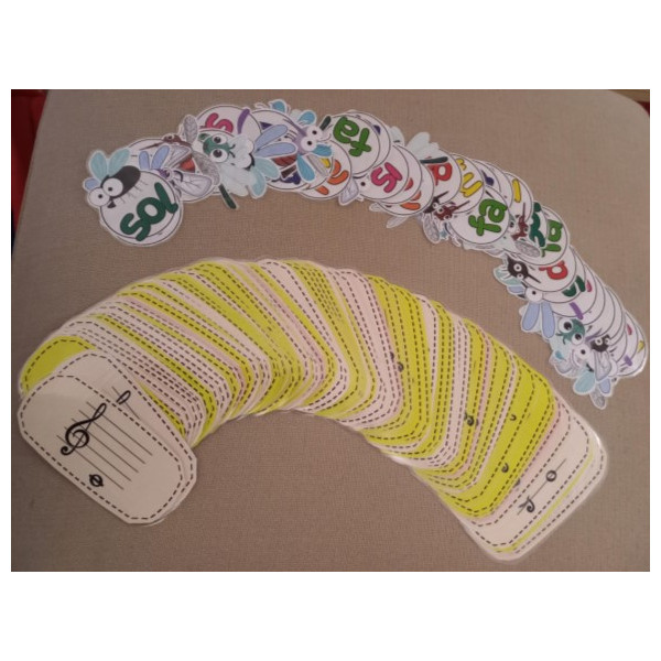 MataMOSCAS musicales